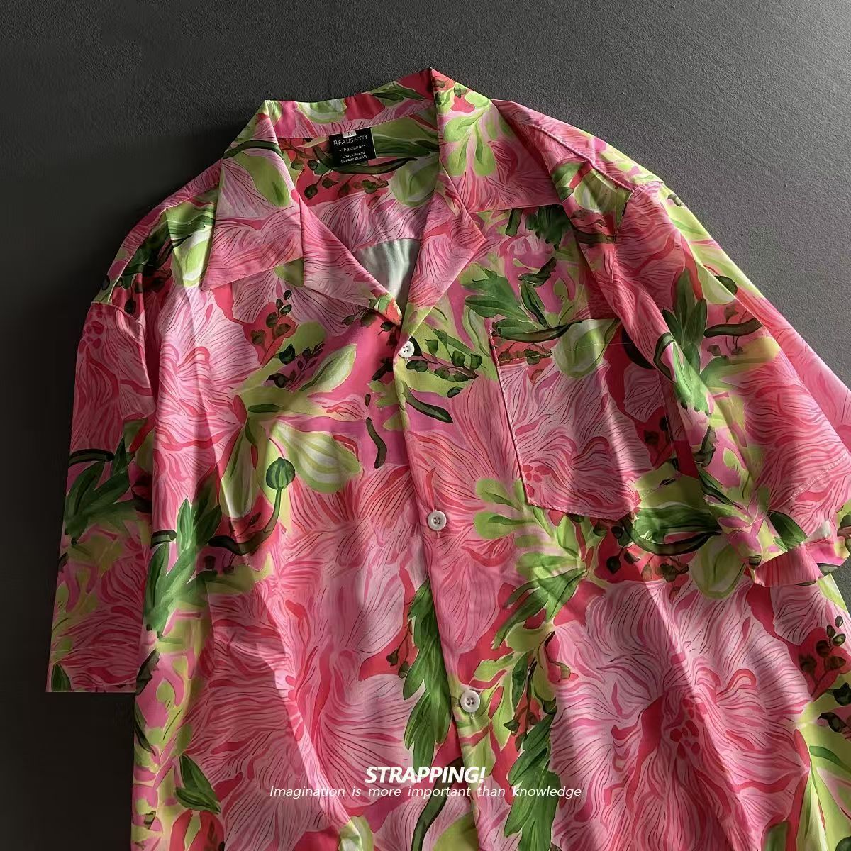 핑크 낙서 꽃 쿠바 칼라 하와이 셔츠 여성과 남성 짧은 - Romper Floral Print 리뷰 및 가격